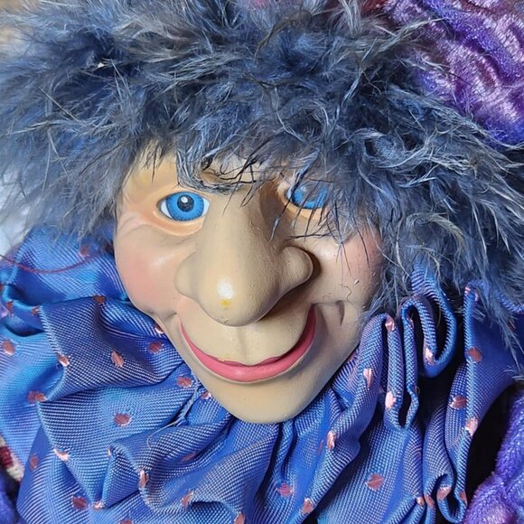 Vintage Retired Wayne Kleski Mardi Gras Fairy Doll w/Gold Watch - Picture 2 of 8